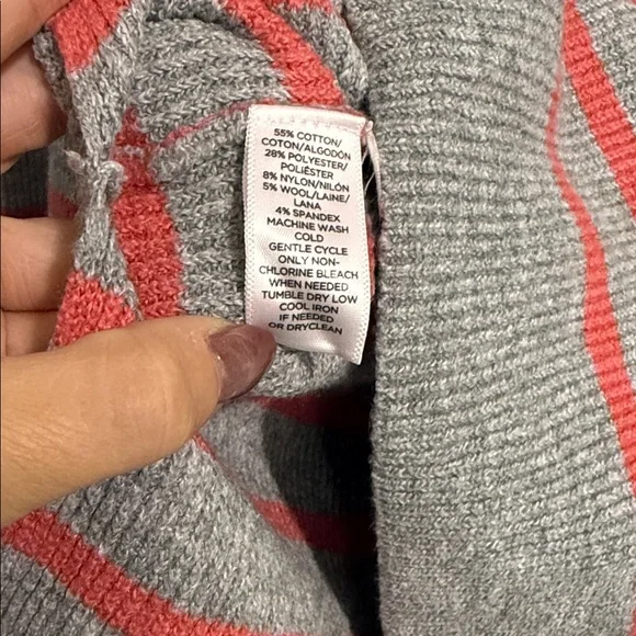 LOFT Cream Knit Sweater - Picture 6 of 8